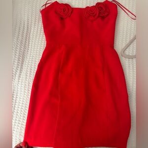 Amanda uprichard dress: Elegant Red Dress with Floral Accents